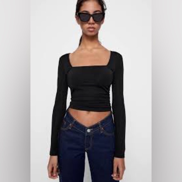 Zara‎ Ruched Square - Neck Long sleeve Top - Picture 3 of 11